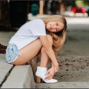 Meet your Posher, Hanna